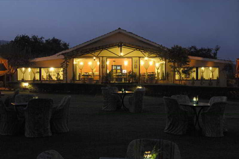 Regenta Resort Pushkar Fort Buitenkant foto