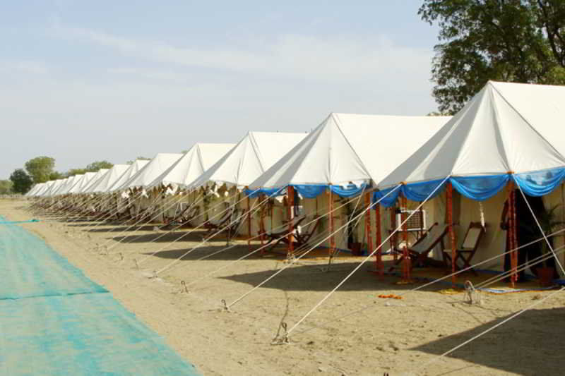 Regenta Resort Pushkar Fort Buitenkant foto